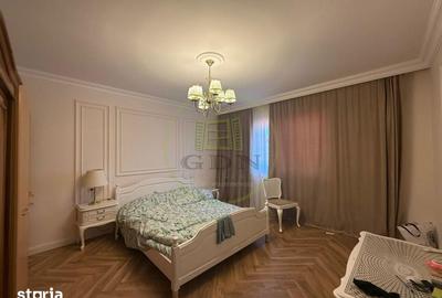 Casă cu 4 camere cu Teren 500 Mp în Malu Mare - 4