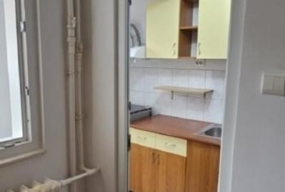 Garsoniera - zona Podu Ros - Gara Internationala. - 4