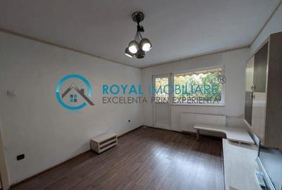 Royal Imobiliare - Vanzare apartament 2 camere zona B-dul Bucuresti - 6