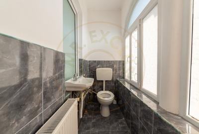 Oportunitate rara! Casa cu curte la munte-Campulung Muscel! - 9