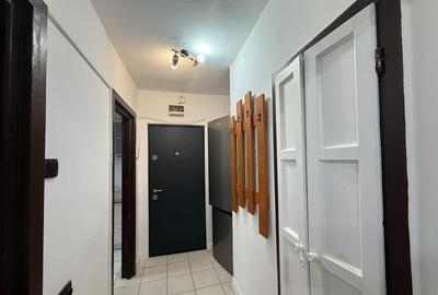 Apartament 2 camere etaj 1- zona Cinema Patria - 2