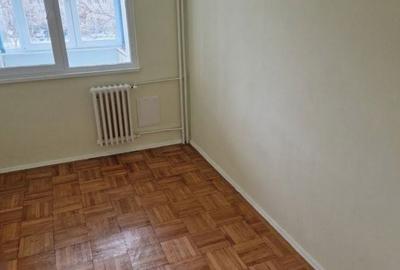 Apartament cu 4 camere semidecomandat în Titan - 2