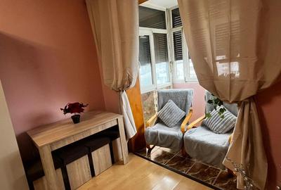 Garsoniera titan-modern-totul nou-metrou 2 minute - 2