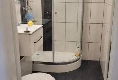 Apartament cu 2 camere decomandat în Văcăresti - 4