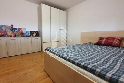 Apartament cu 4 camere semidecomandat, mobilat în Buziașului - 10