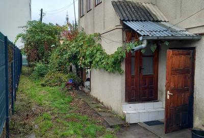 Casă cu 3 camere în Central - 2