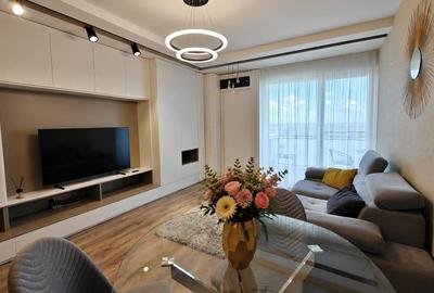 Apartament cu 2 camere semidecomandat, mobilat în Bună Ziua