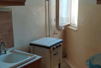 Vand Apartament 1 Camera | Tecuci, Zona Industriala, Bloc C6 | 36,79mp - 4