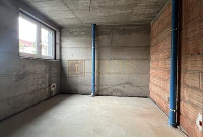 Casa zona Lunei, 5 camere + 3 bai, centrala proprie, prima inchiriere - 43