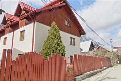 Casă cu 4 camere cu Teren 365 Mp în Zamora - 1