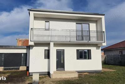 Casă cu 5 camere cu Teren 350 Mp în Nord - 2