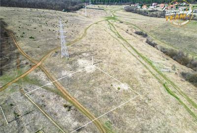2.000mp teren, investitional, in vecinatatea padurii, Simeri