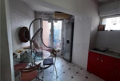 Apartament cu 3 camere decomandat, mobilat în Calea Călărașilor - 5