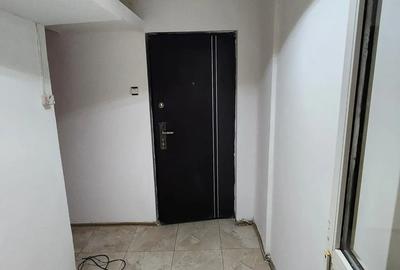 Apartament cu 2 camere semidecomandat în Micro 11 - 3