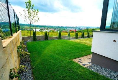 Casă cu 4 camere cu Teren 440 Mp în Borhanci - 2