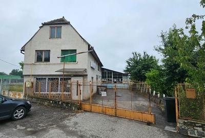 Casă cu 4 camere cu Teren 205 Mp în Central - 5