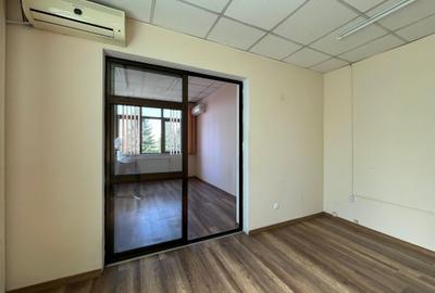 Casa 15 camere cu parcare mare + curte - Jiului - 7