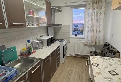 Apartament cu 3 camere decomandat în Brotăcei - 3
