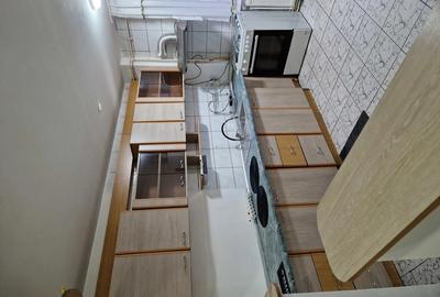 Apartament cu 3 camere decomandat în Orizont