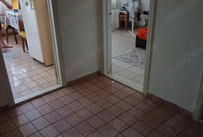 Vand apartament 2 camere - 2