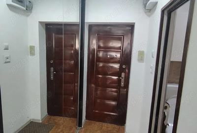 Garsonieră semidecomandată în Titan - 2