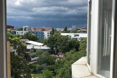 Garsonieră decomandată în Muncii - 1