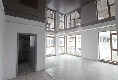 Apartament cu 2 camere decomandat în Central - 1