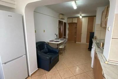 PROPRIETAR inchiriez in regim hotelier sau pe termen lung apartament 3 camere zona Decebal - 4