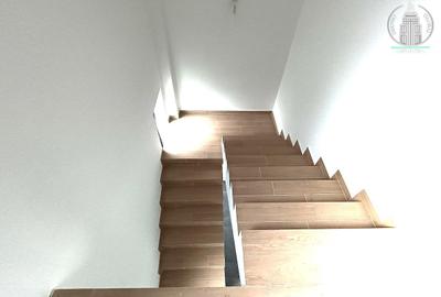 Vila P+E+M 120 mp, curte si gradina in cartierul Tractoru, Brasov - 18