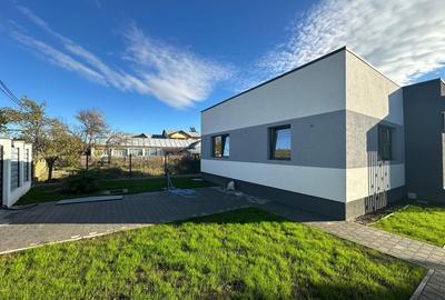 Casa 3 camere de vanzare Casa 3 camere de vanzare - 2