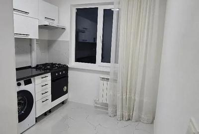 Apartament cu 2 camere decomandat în Titan