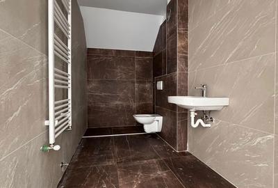 Apartament cu 4 camere în Tractorul - 5