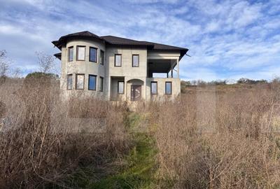 Casa D+P+E+P in Rachiti - teren mare si posibilitate de amenajare dupa plac - 1