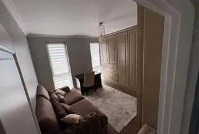 Apartament cu 3 camere decomandat în Olimpia-Stadion - 1