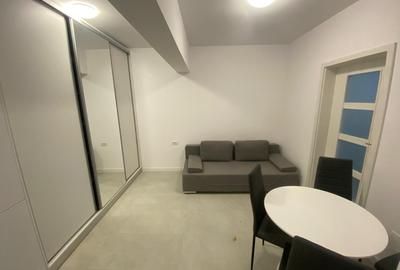 Apartament cu 2 camere decomandat în Berceni