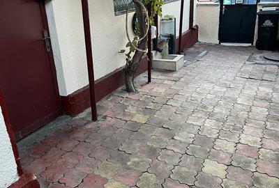 Casă cu 6 camere cu Teren 230 Mp în Inel I - 2