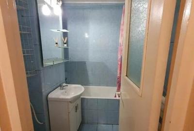 Apartament cu 2 camere decomandat în Buziașului