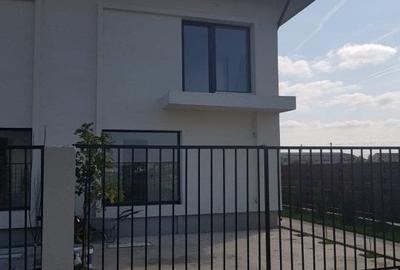 Vila in duplex de inchiriat, parter + etaj + beci, Otopeni - 2