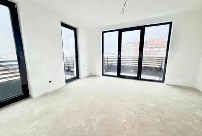 Apartament cu 2 camere decomandat în Cetate