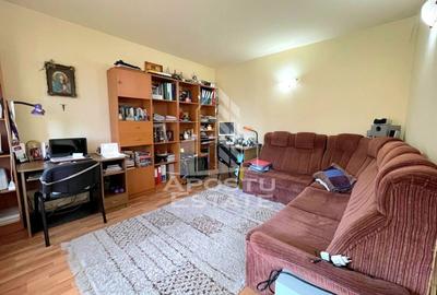 Casa individuala cu 7 camere,3 bai si garaj, P+1, zona Aradului - 10