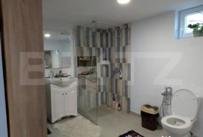 Casă cu 4 camere cu Teren 784 Mp în Central - 11