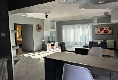 Civic - apartament 3 camere - 2 grupuri sanitare - 90 mp - 3