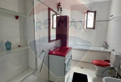 Casa / Vila cu 6 camere de vanzare - 34