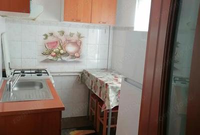 Garsonieră în Girocului