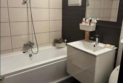 3 camere Gorjului - *centrala proprie* - 6