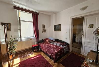 Casă cu 6 camere cu Teren 1000 Mp în Central - 8