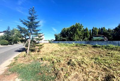 Teren Construcții intravilan de 1217 mp, în Ostratu - 6