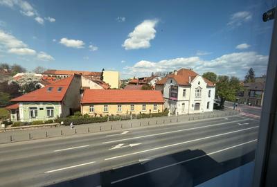 Apartament cu 2 camere decomandat în 15 Noiembrie - 3