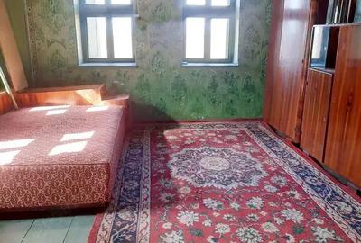 Vanzare casa veche in Ohaba -1400 mp teren - 1
