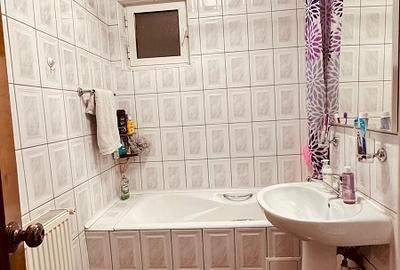 De vânzare – Apartament spațios în Micro 18 - 6